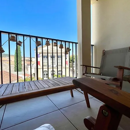 For 4 Close To The * La Ciotat